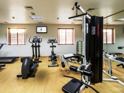 Holiday Inn Express Dubai Jumeirah, An Ihg Hotel Экстерьер фото